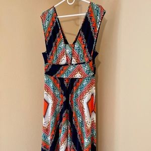New!  Maxi Maeve patterned dress, Large.